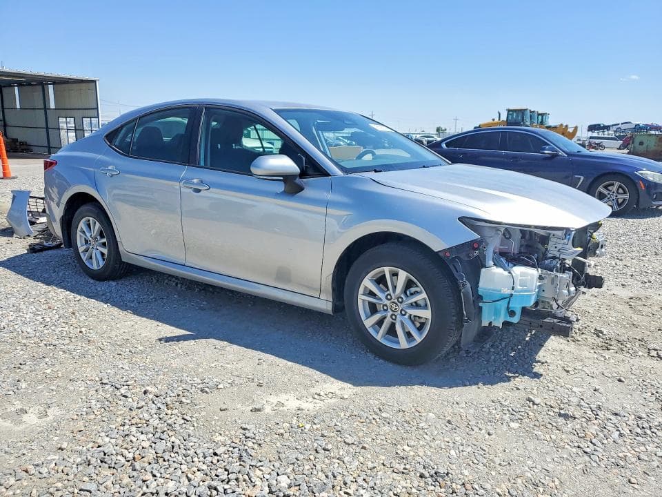 2025 TOYOTA CAMRY LE 4
