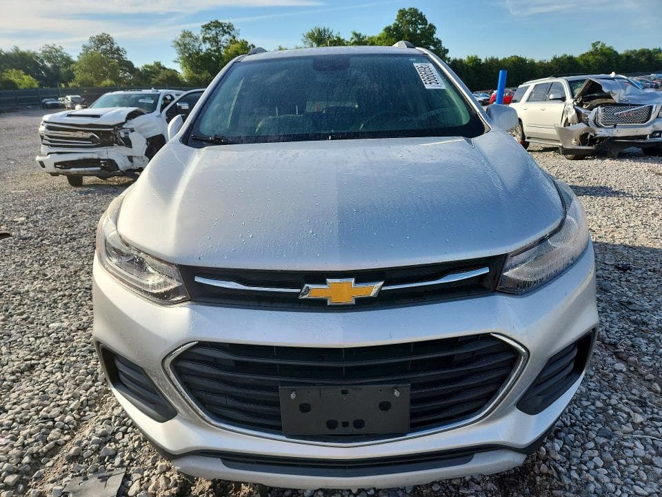 2019 CHEVROLET TRAX 1LT 5