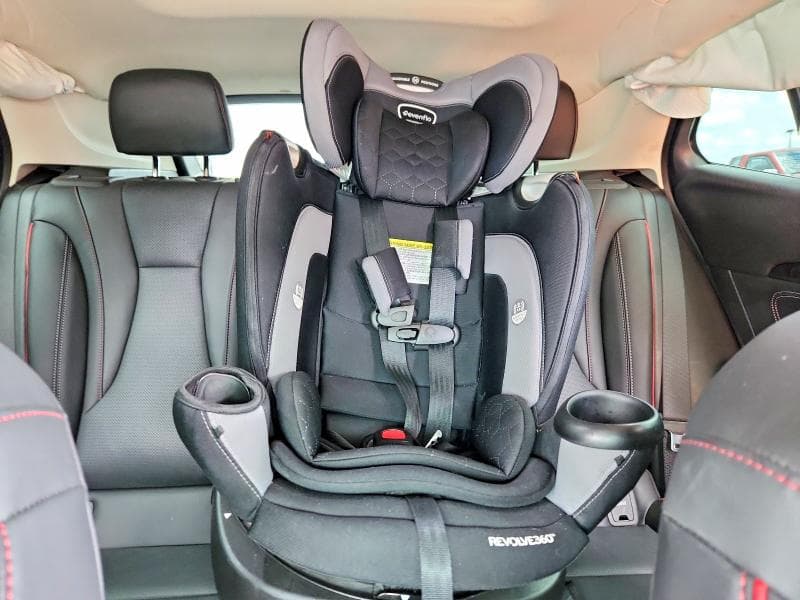 2023 BUICK ENVISION ESSENCE 10