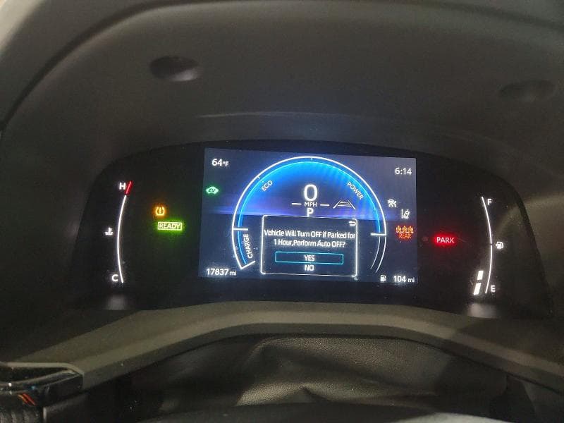 2025 TOYOTA CAMRY SE 9