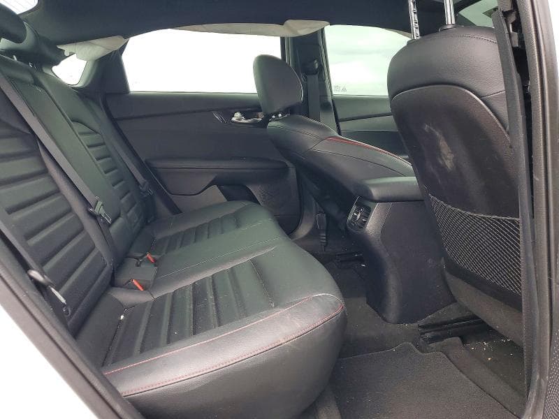 2021 KIA FORTE GT 10