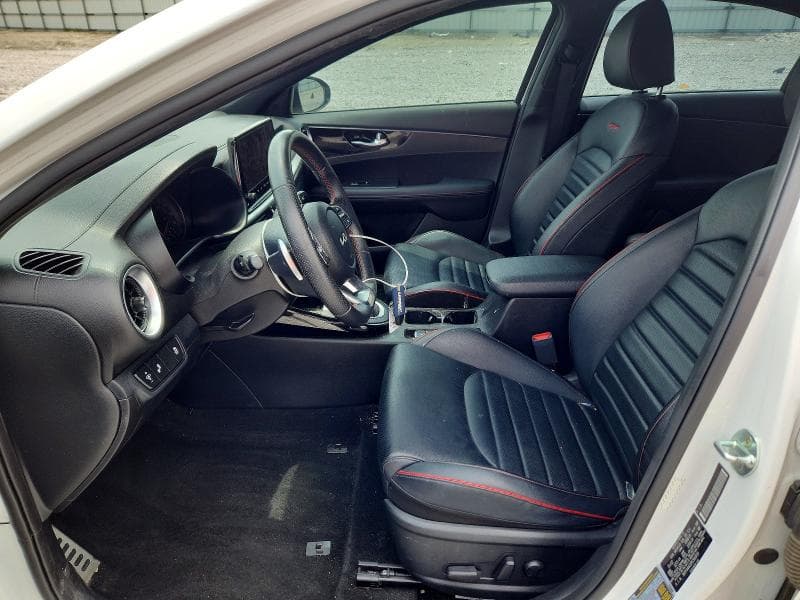 2023 KIA FORTE GT 7