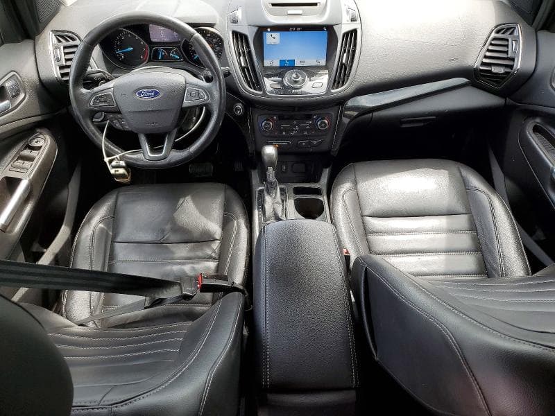 2017 FORD ESCAPE TITANIUM 8