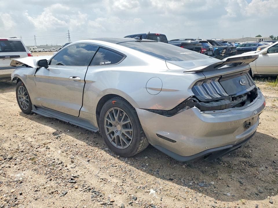 2022 FORD MUSTANG 2