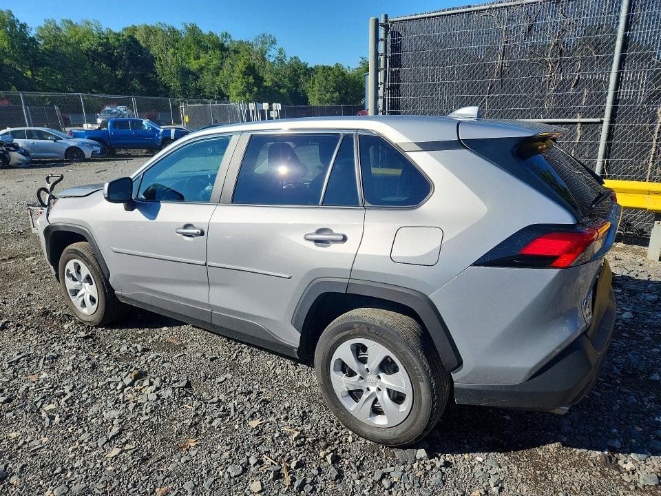 2025 TOYOTA RAV4 LE 2