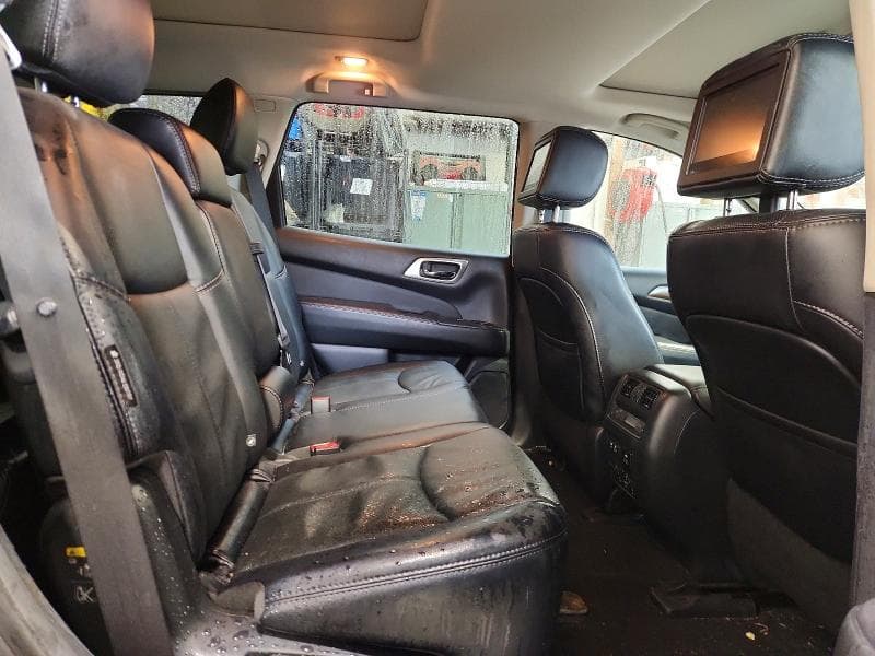 2020 NISSAN PATHFINDER PLATINUM 11