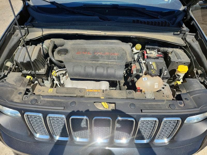 2019 JEEP RENEGADE LATITUDE 12