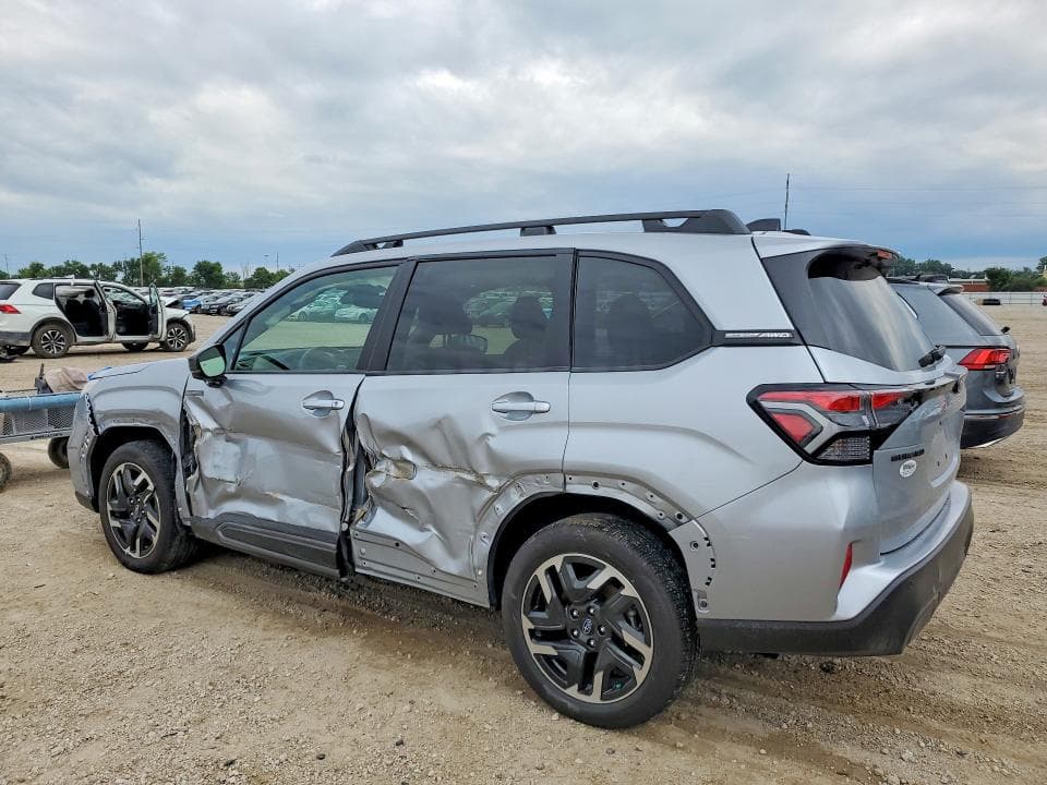 2025 SUBARU FORESTER LIMITED 2