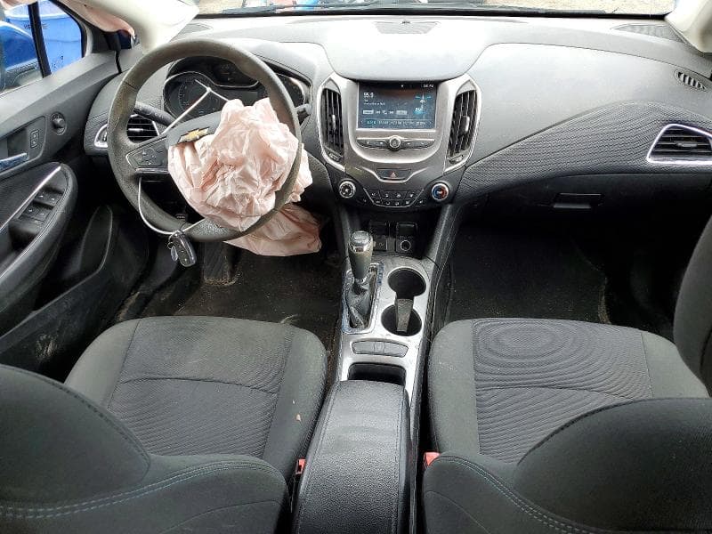 2017 CHEVROLET CRUZE LT 8