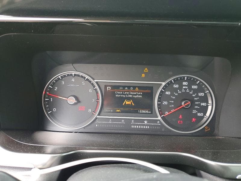 2021 KIA SORENTO S 9