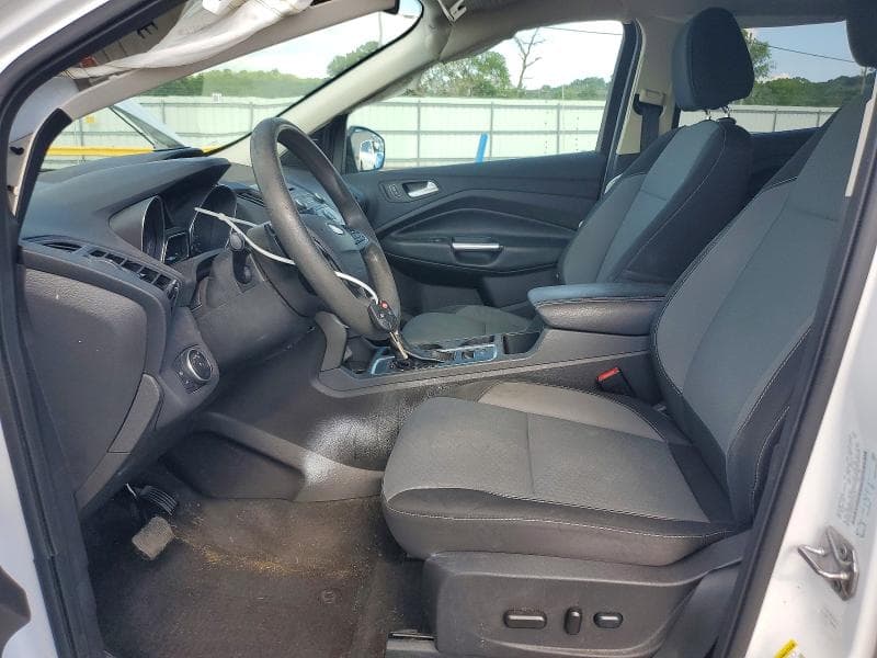 2017 FORD ESCAPE SE 7
