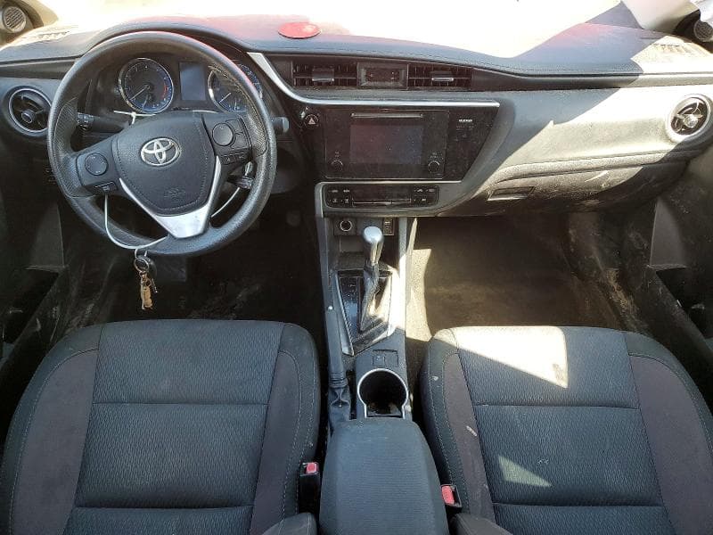 2017 TOYOTA COROLLA LE 8