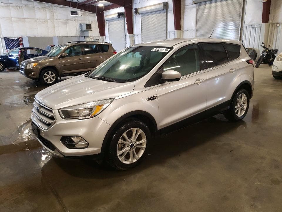 2017 FORD ESCAPE SE - 1