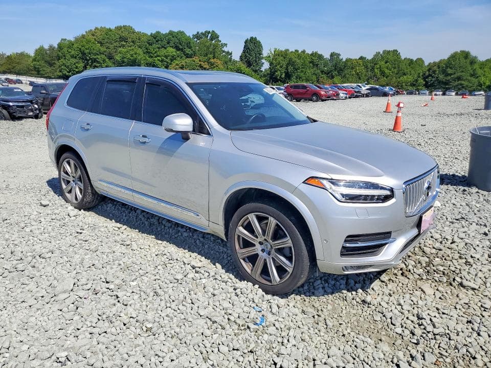2018 VOLVO XC90 T6 4
