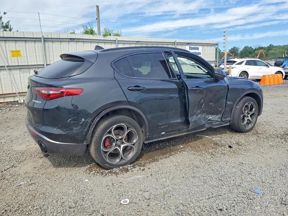 2023 ALFA ROMEO STELVIO TI 3