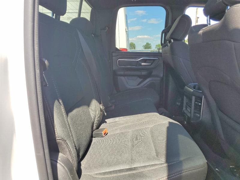 2025 RAM 1500 BIG HORN 10