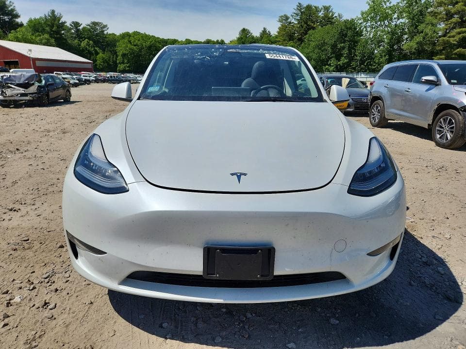 2023 TESLA MODEL Y 5