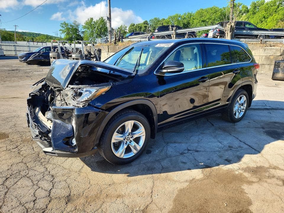 2019 TOYOTA HIGHLANDER - 1