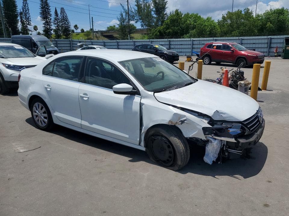 2017 VOLKSWAGEN JETTA S 4