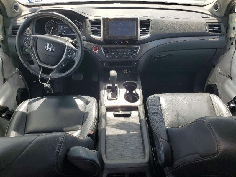 2017 HONDA PILOT EXL 8
