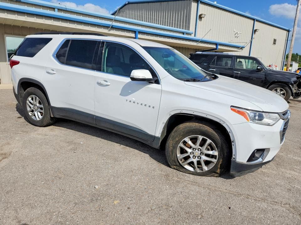 2019 CHEVROLET TRAVERSE LT 4