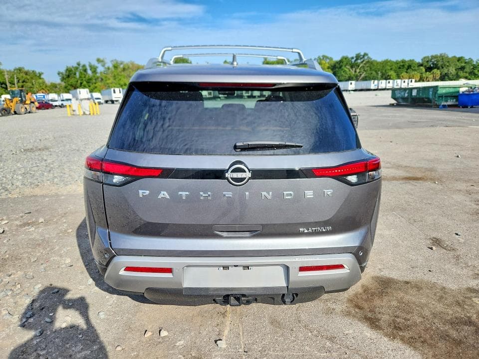 2025 NISSAN PATHFINDER PLATINUM 6