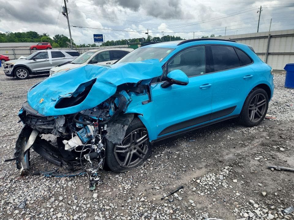 2020 PORSCHE MACAN - 1