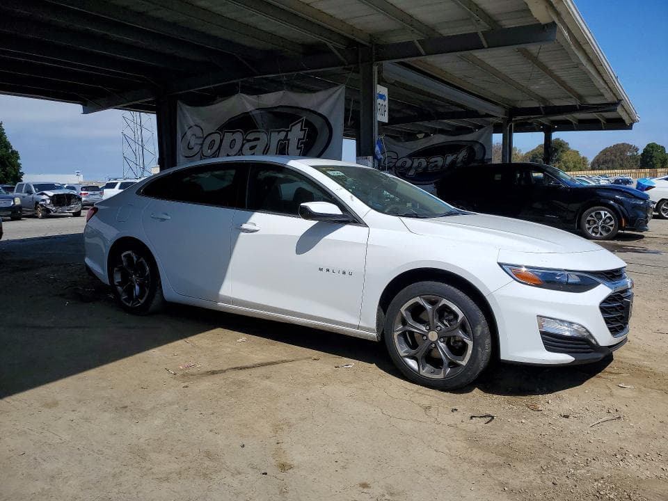 2023 CHEVROLET MALIBU LT 4