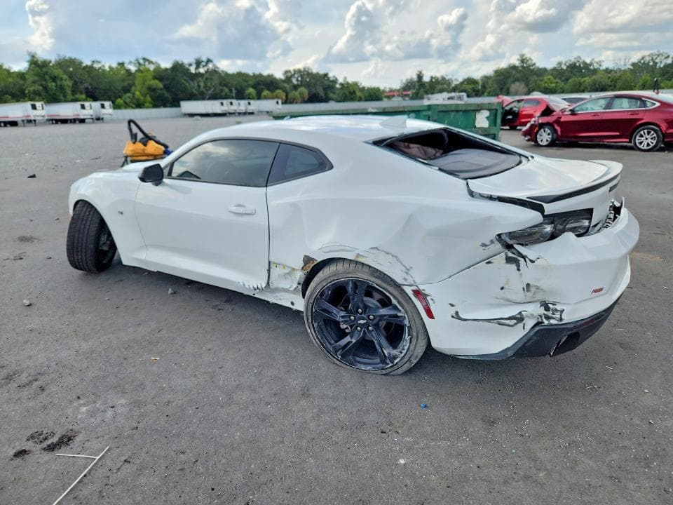 2019 CHEVROLET CAMARO LS/LT 2