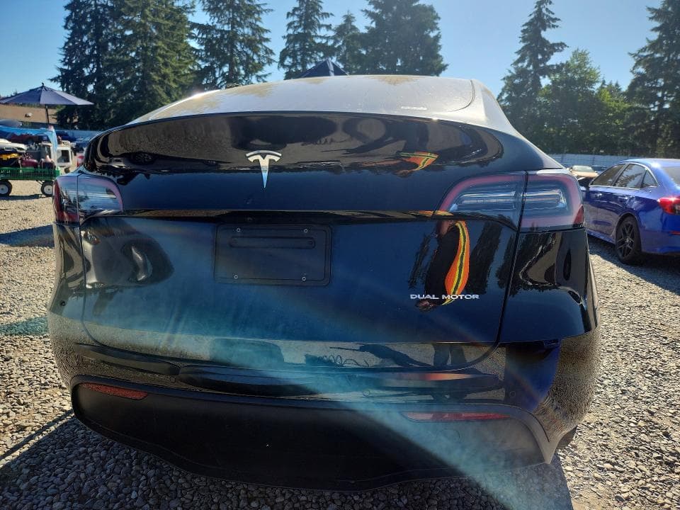 2022 TESLA MODEL Y 6