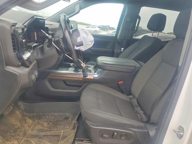2023 CHEVROLET SILVERADO K1500 LT 7