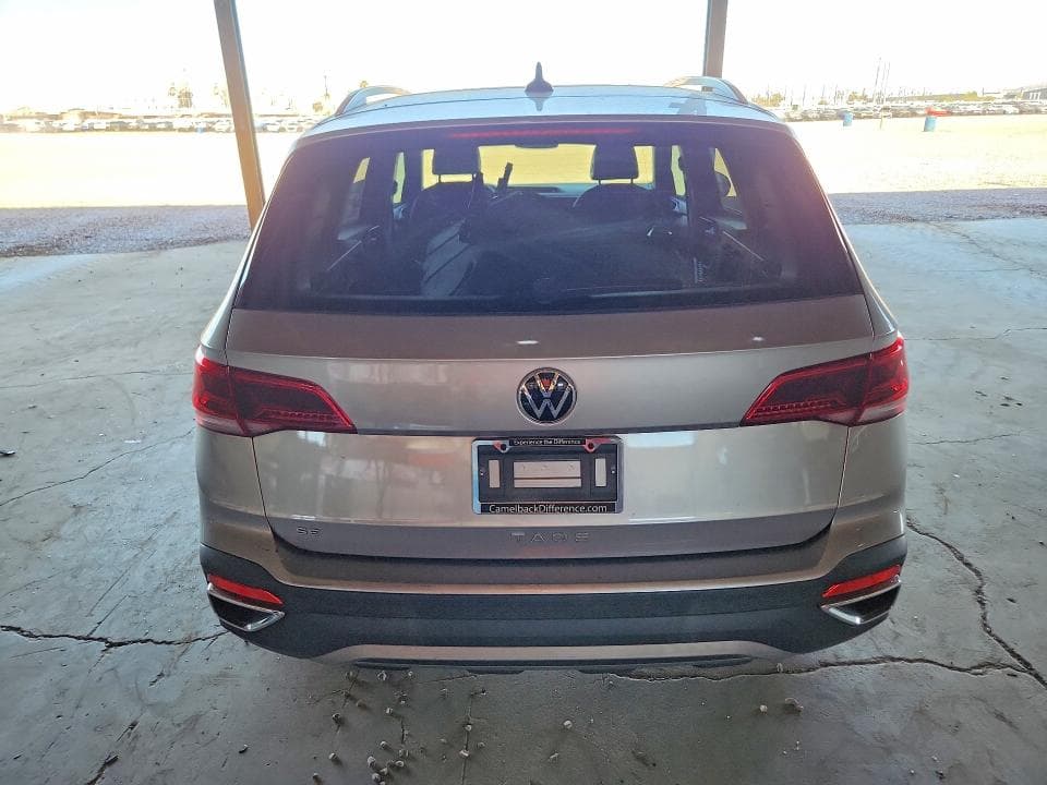 2023 VOLKSWAGEN TAOS SE 6