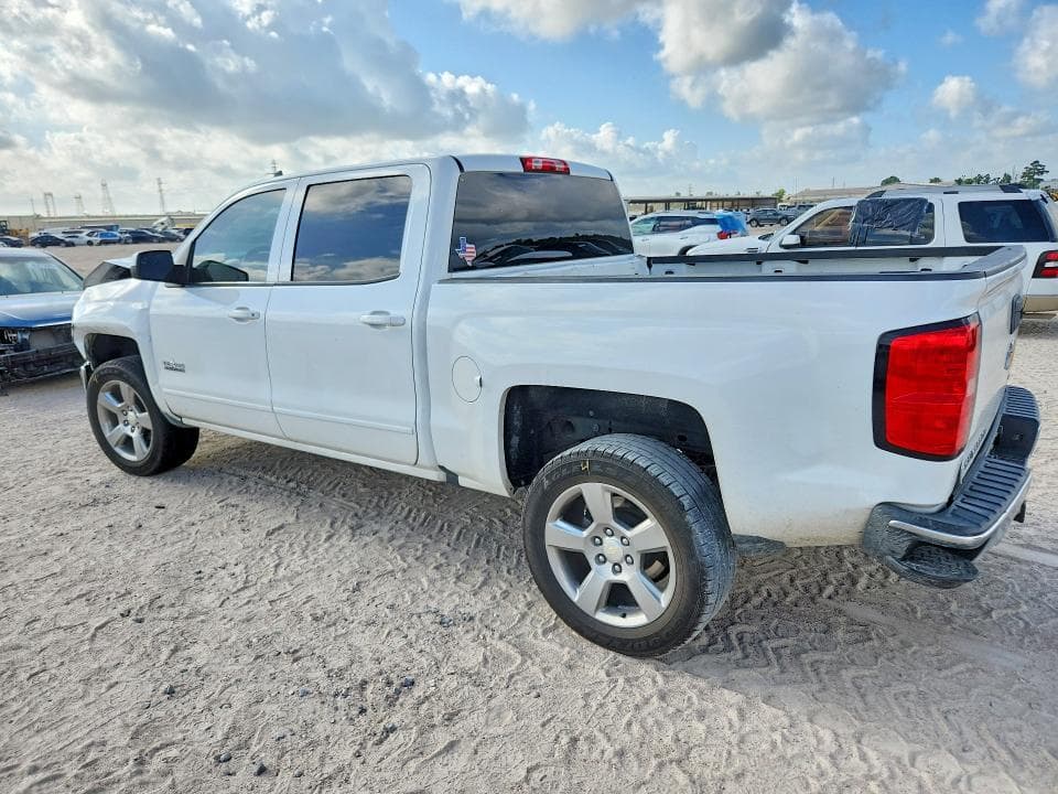 2018 CHEVROLET SILVERADO C1500 LT 2