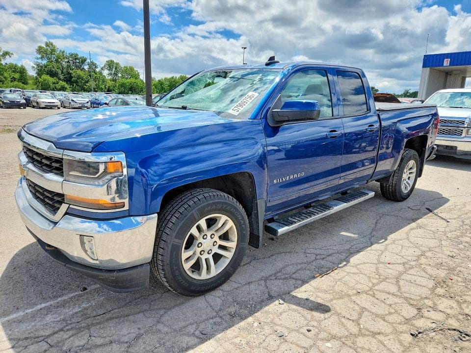 2017 CHEVROLET SILVERADO K1500 LT - 1