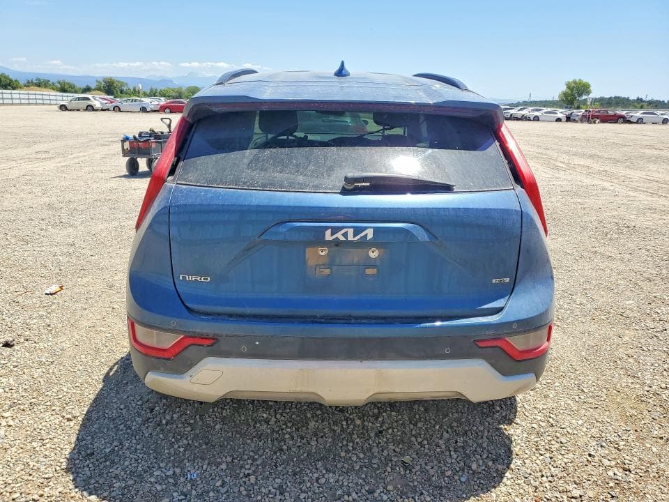 2023 KIA NIRO EX 6