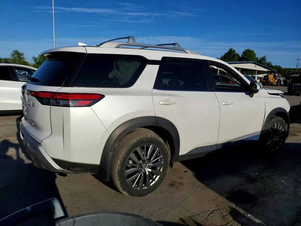 2025 NISSAN PATHFINDER SL 3
