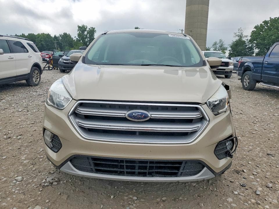 2017 FORD ESCAPE SE 5