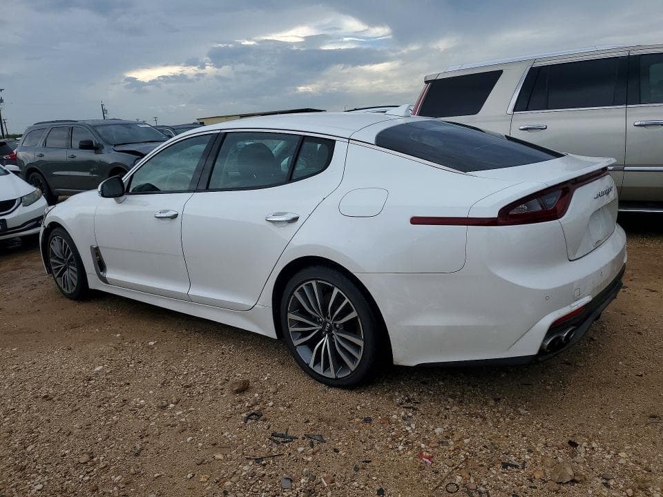 2019 KIA STINGER BASE 2