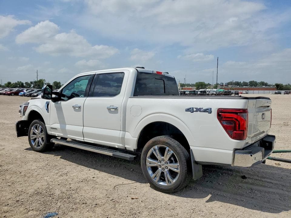 2025 FORD F150 LARIAT 2