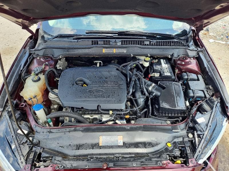 2017 FORD FUSION SE 11