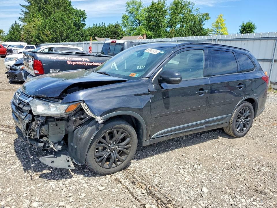 2018 MITSUBISHI OUTLANDER SE - 1