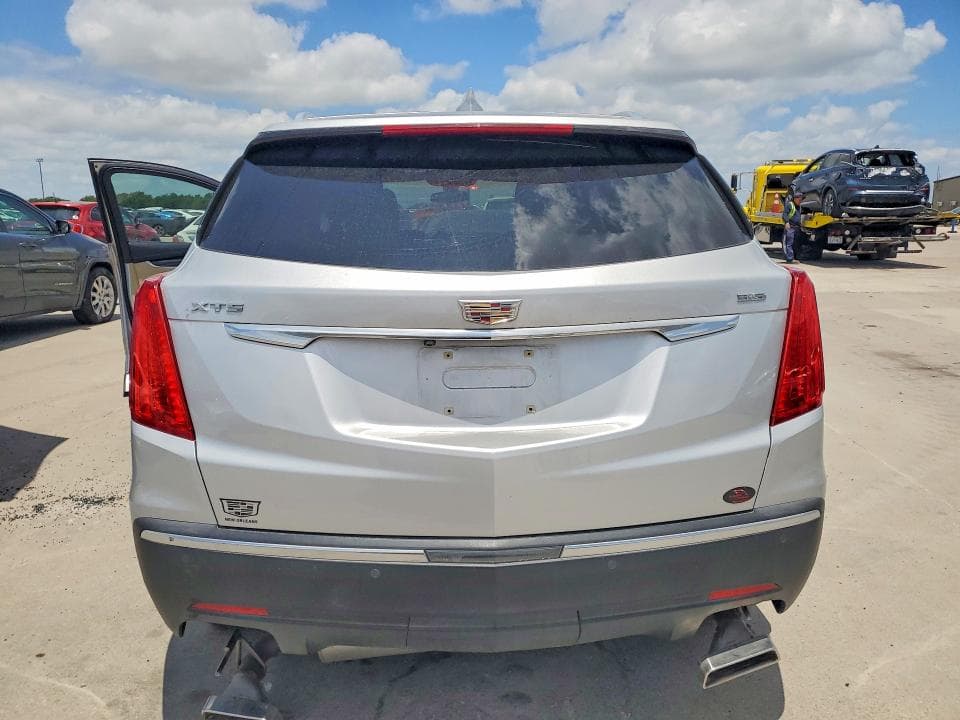 2019 CADILLAC XT5 6