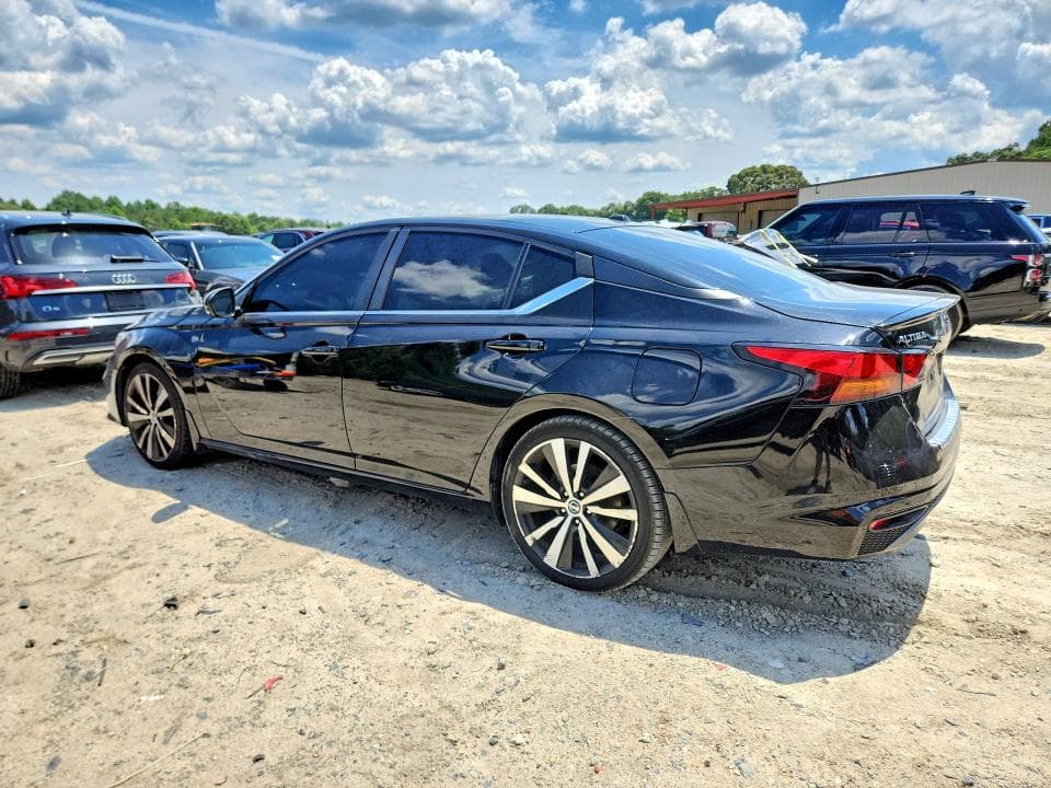 2019 NISSAN ALTIMA SR 2