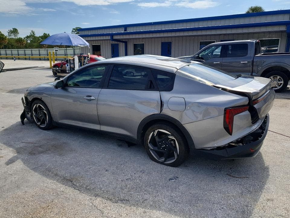 2025 KIA K4 EX 2