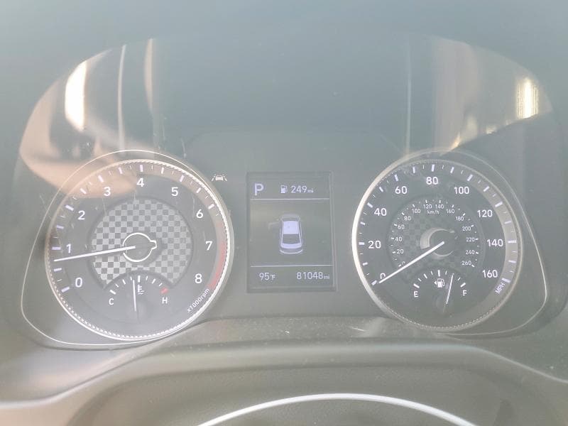 2020 HYUNDAI ELANTRA SE 9