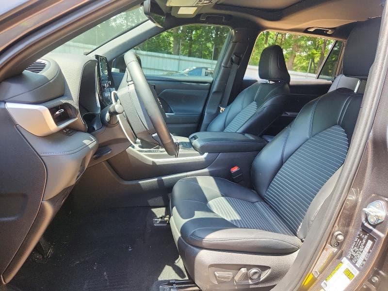 2022 TOYOTA HIGHLANDER XSE 14