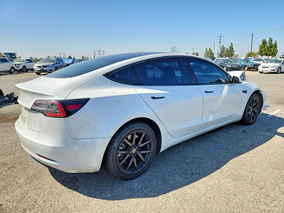 2023 TESLA MODEL 3 3