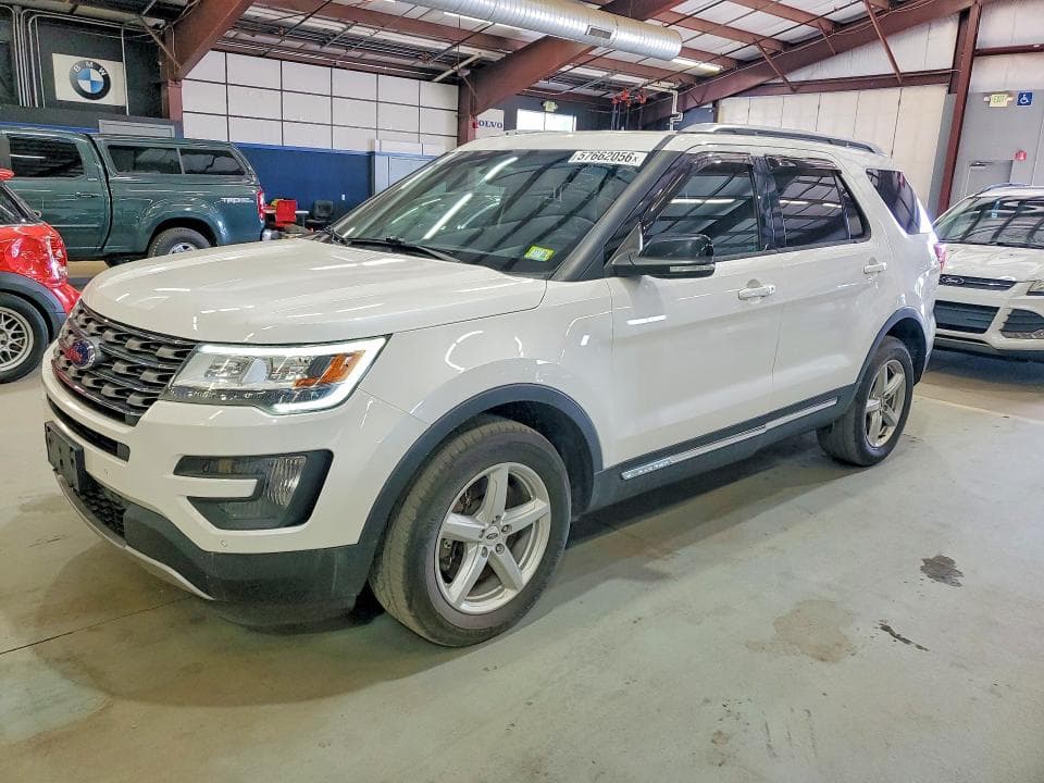 2016 FORD EXPLORER XLT - 1