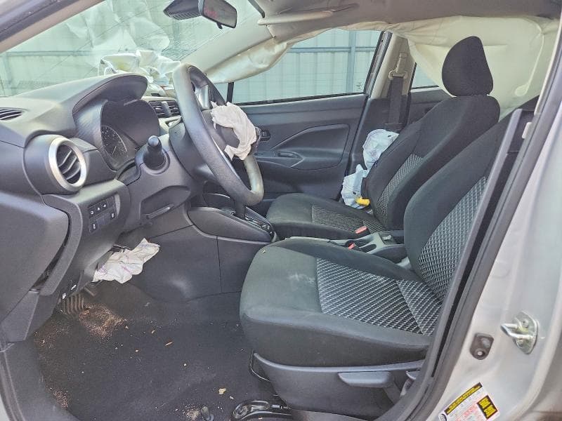 2021 NISSAN VERSA S 7