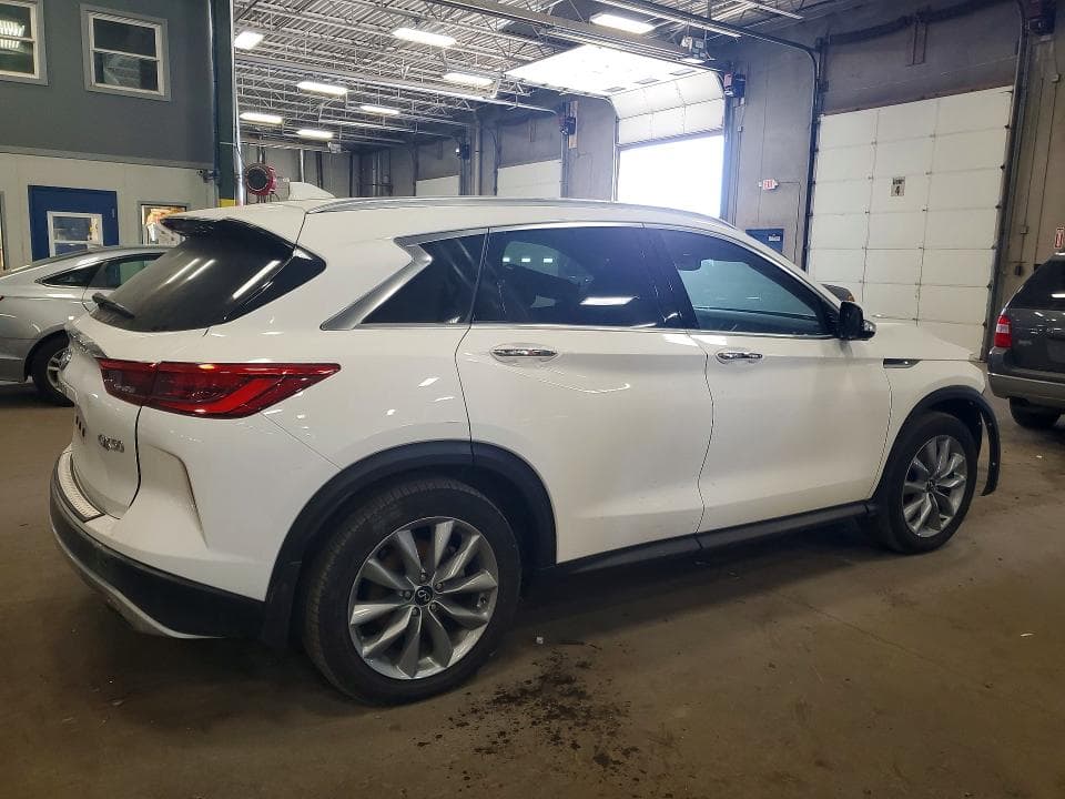 2021 INFINITI QX50 ESSENTIAL 3